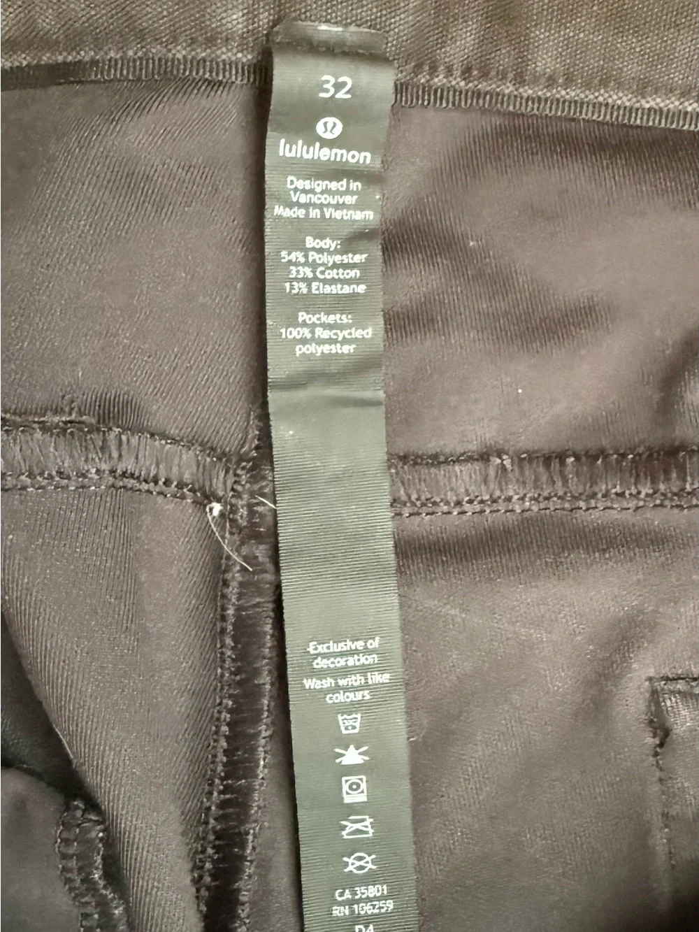 lululemon athletica Men's Slim Jeans - Charcoal Black